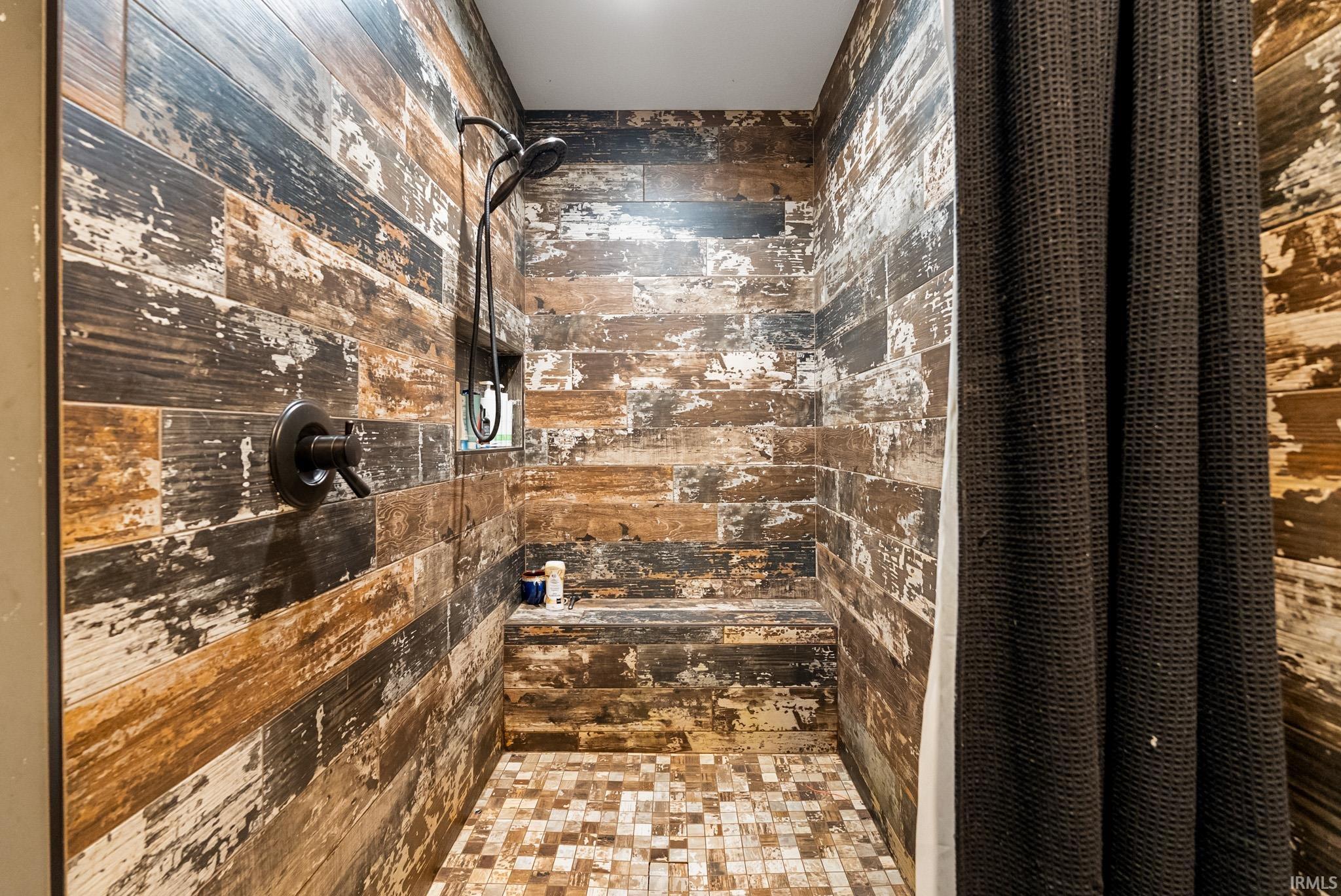 52478 County Road 39 Middlebury, IN 46540 - Photo 28 of 36