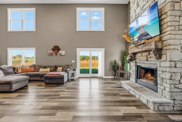 $1,199,900 | 52478 County Road 39, Middlebury, IN 46540