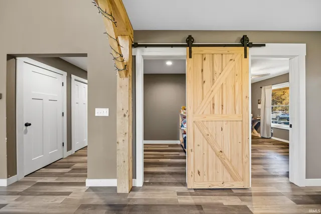 $1,299,900 | 52478 County Road 39, Middlebury, IN 46540