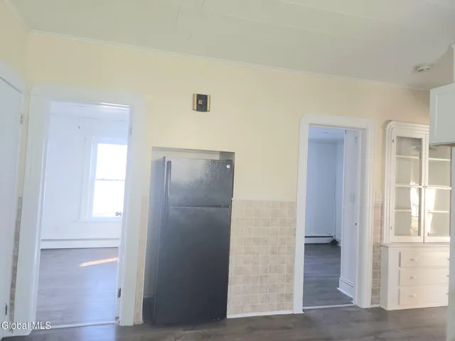 $1,800 | 1008 Helderberg Avenue, Schenectady, NY 12306