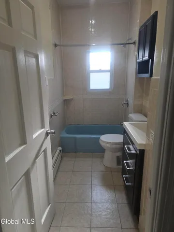 $1,800 | 1008 Helderberg Avenue, Schenectady, NY 12306