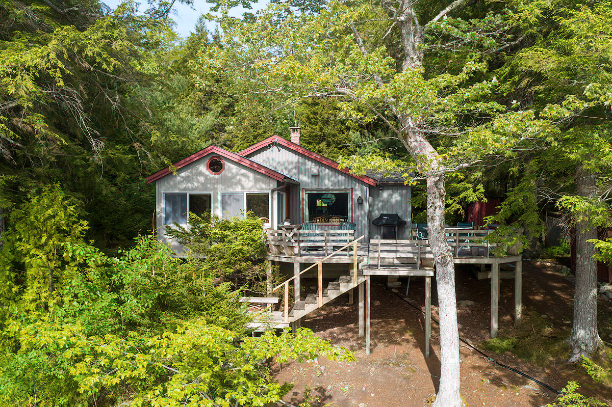 130 Northern Neck Road Mount Desert, ME 04660 - Photo 3 of 38 BFEE8AA6-07C6-4B55-8B80-CCE9568796C9