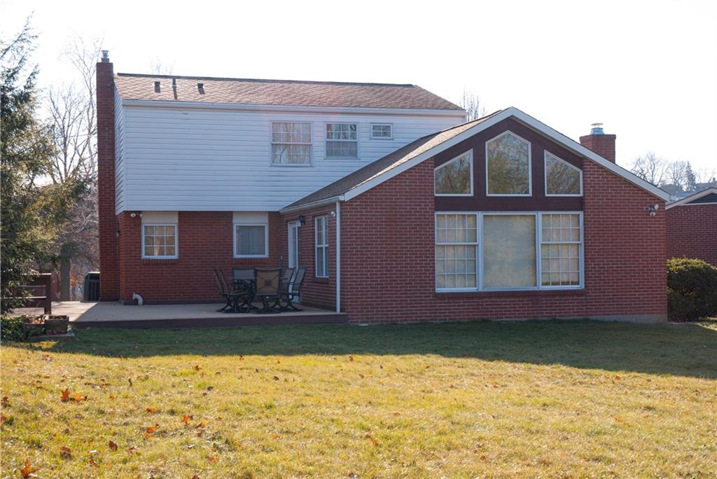 150 Cherrytree Road Carnegie, PA 15106 - Photo 18 of 18 So Beautiful!