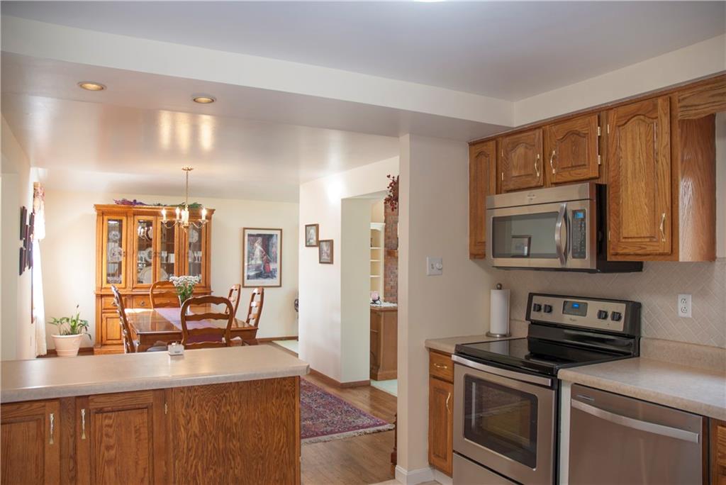 150 Cherrytree Road Carnegie, PA 15106 - Photo 7 of 18 So much space!