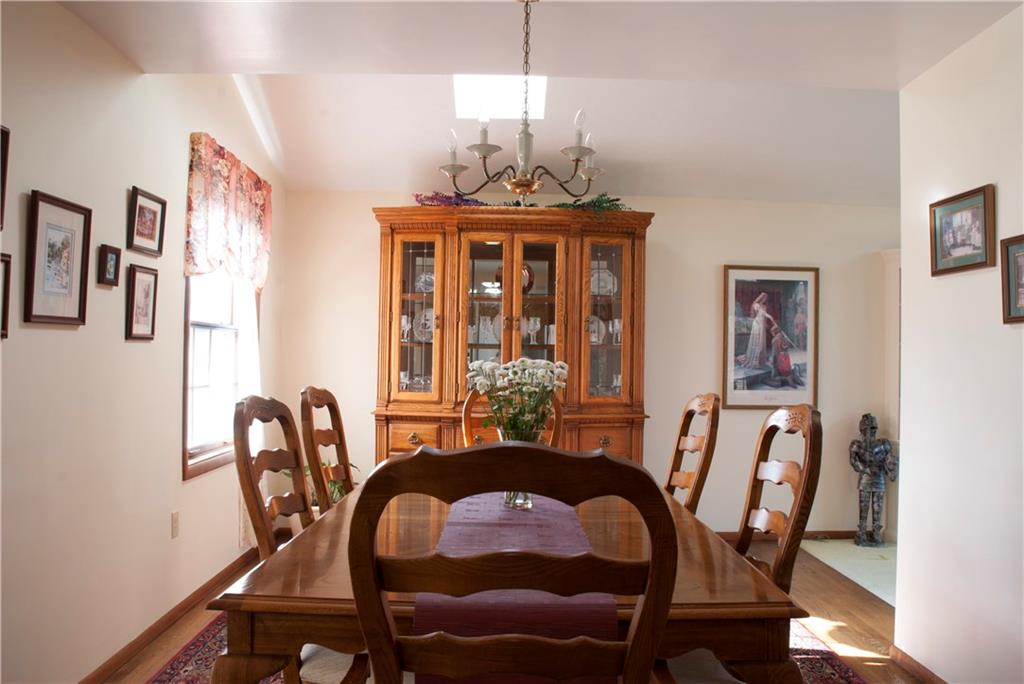 150 Cherrytree Road Carnegie, PA 15106 - Photo 9 of 18 Imagine. This could be YOU!