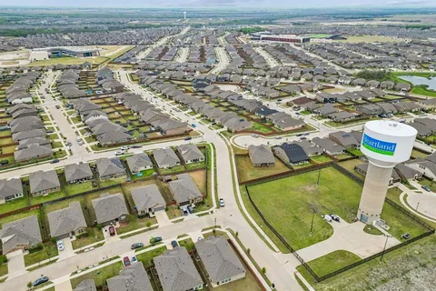 $2,800 | 4101 Valley Mills Drive, Crandall, TX 75114