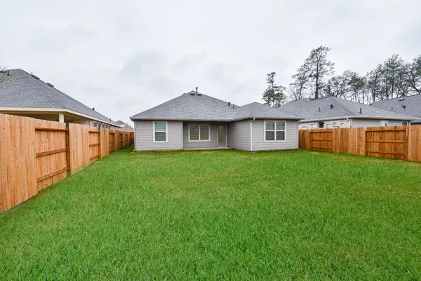 $2,100 | 3113 Catalonion Court, Conroe, TX 77301