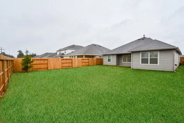 $2,100 | 3113 Catalonion Court, Conroe, TX 77301