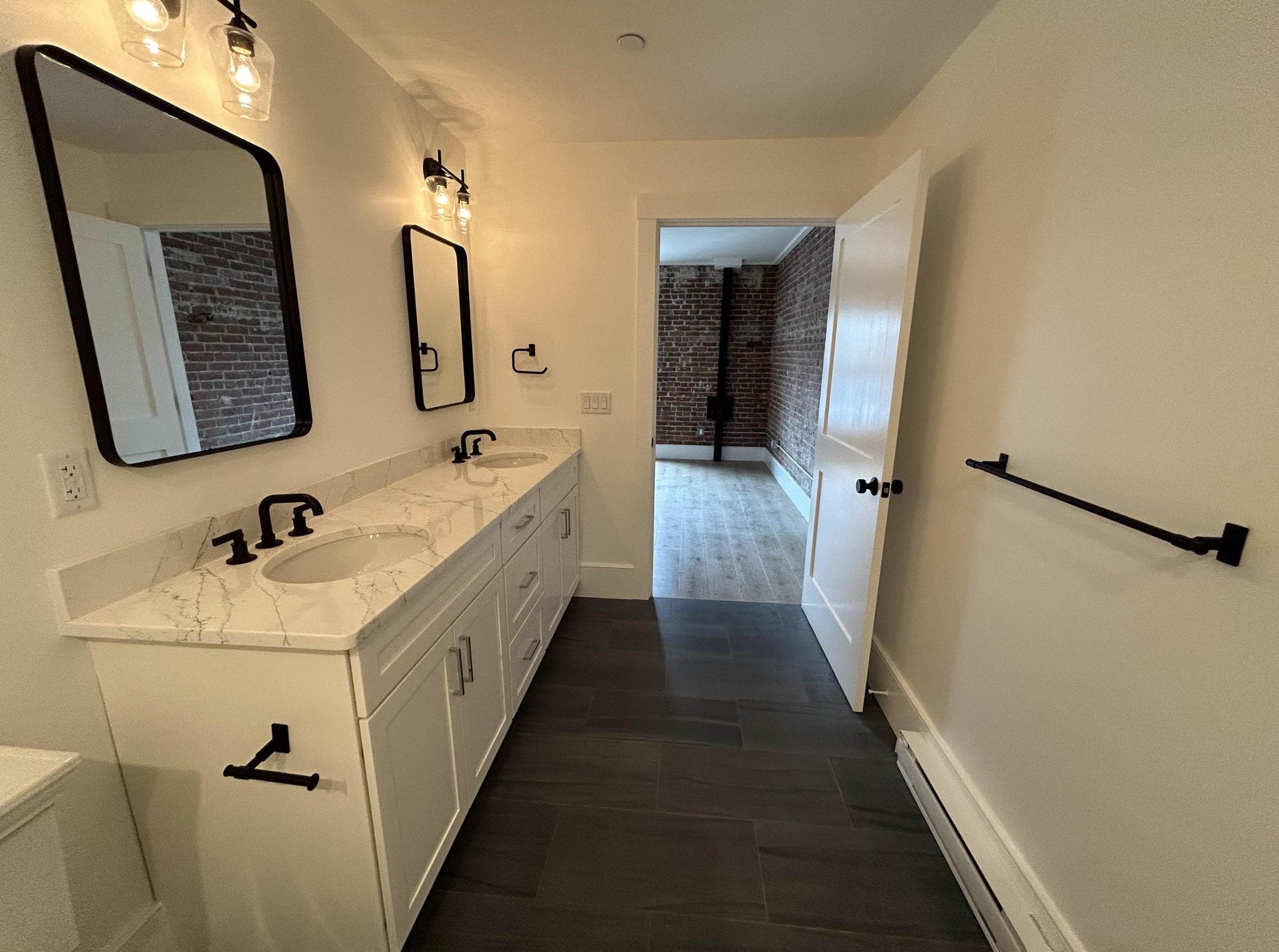 55 Water Street, Unit 203 Exeter, NH 03833 - Photo 12 of 23