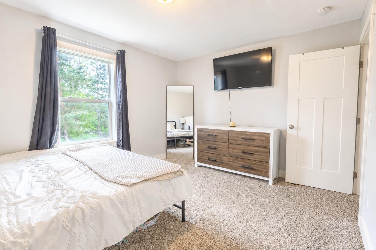 415 Pine Ridge Drive Belding, MI 48809 - Photo 19 of 28 1CB3D3D4-0790-4F81-B63F-76D7C6E3A5D4