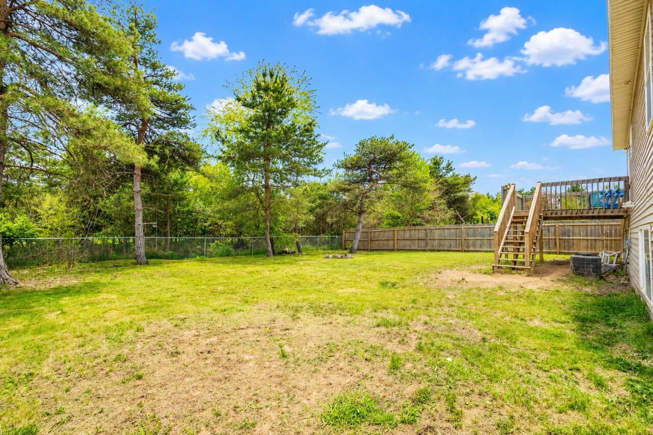 415 Pine Ridge Drive Belding, MI 48809 - Photo 5 of 28 8FD17CF9-712F-4430-A1DA-C15710E8B153 (1)