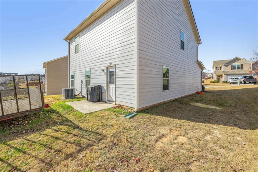 306 Seasons Valley Pendergrass, GA 30567 - Photo 26 of 37 a view of backyard of house