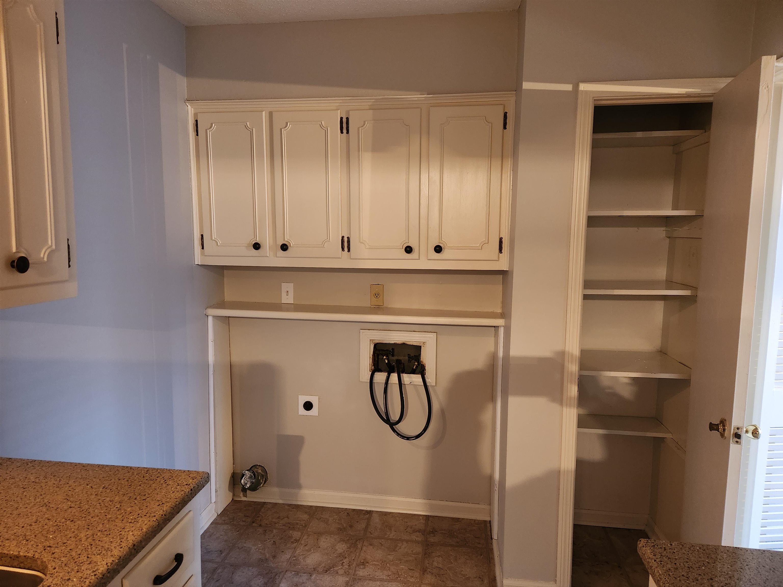 855 South Yates Road, Unit 3 Memphis, TN 38120 - Photo 6 of 24 Gallery Image 6