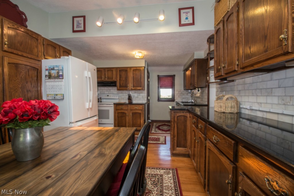 2553 Brainard Road Cleveland, OH 44124 - Photo 8 of 23
