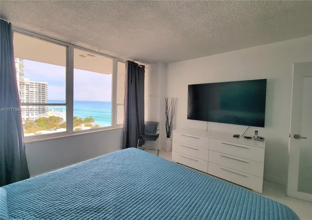 $3,000 | 3505 South Ocean Drive, Unit 1011, Hollywood, FL 33019