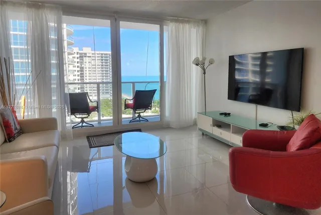 $3,000 | 3505 South Ocean Drive, Unit 1011, Hollywood, FL 33019