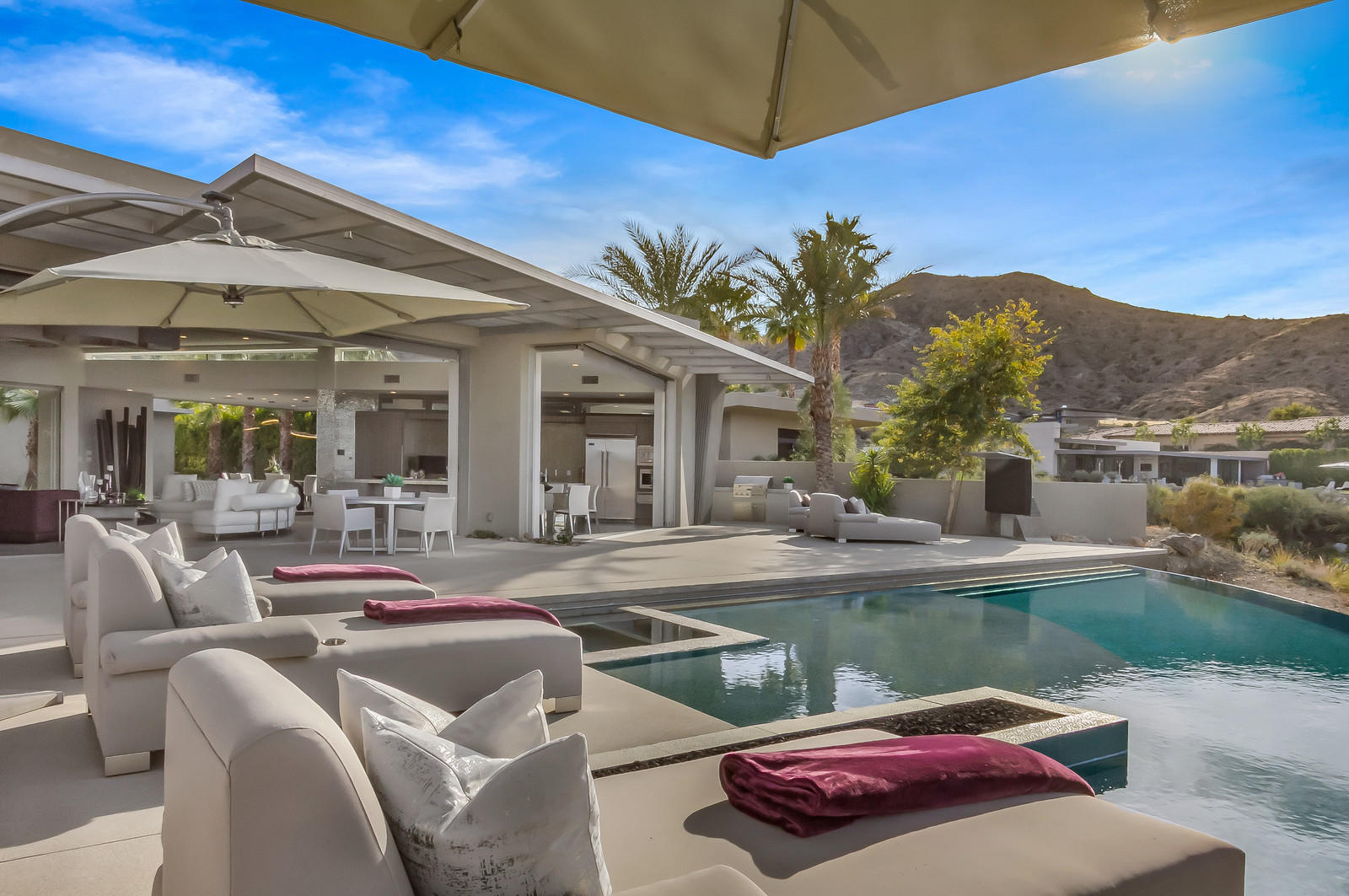 8 Rockcrest Drive Rancho Mirage, CA 92270 - Photo 56 of 71 49_Rockcrest_38_mls