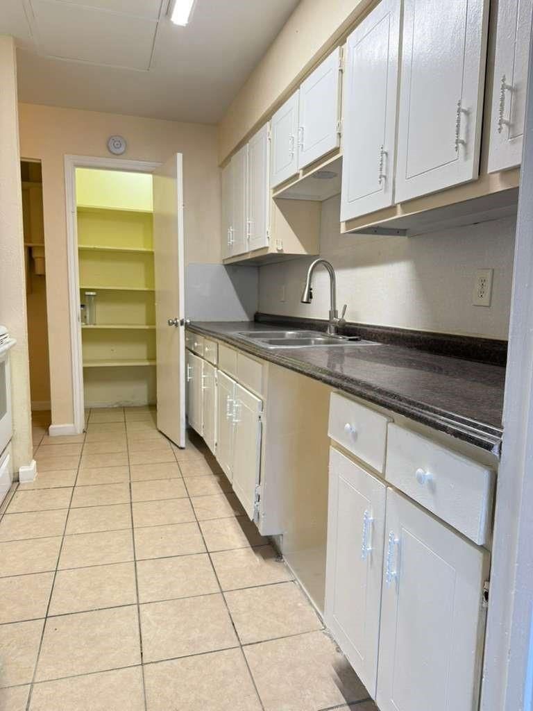 7318 Boone Road, Unit B Houston, TX 77072 - Photo 13 of 20