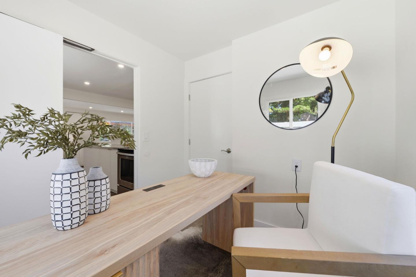 150 Middlefield Road Palo Alto, CA 94301 - Photo 20 of 38 Gallery Image 20