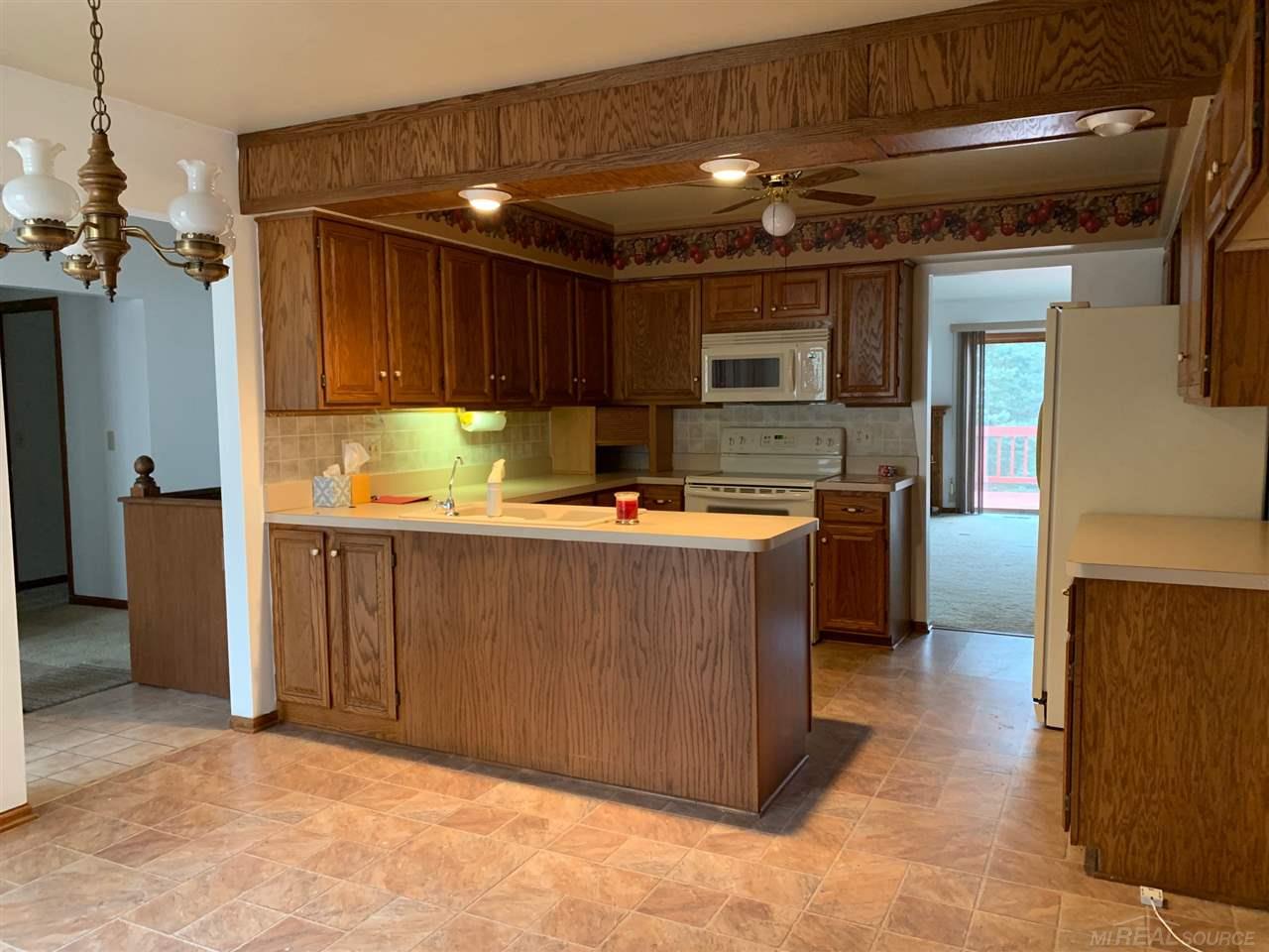 70278 White Tail Lane Romeo, MI 48065 - Photo 4 of 15 31375944-3.JPG