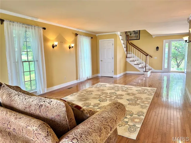 $425,000 | 21716 Pike 9109, Louisiana, MO 63353