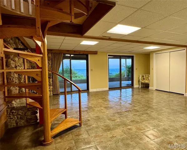 $425,000 | 21716 Pike 9109, Louisiana, MO 63353