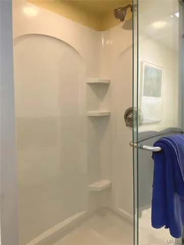 $425,000 | 21716 Pike 9109, Louisiana, MO 63353