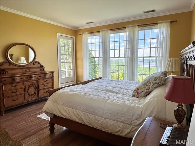 $425,000 | 21716 Pike 9109, Louisiana, MO 63353