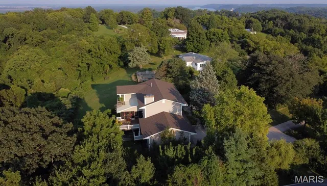 $425,000 | 21716 Pike 9109, Louisiana, MO 63353