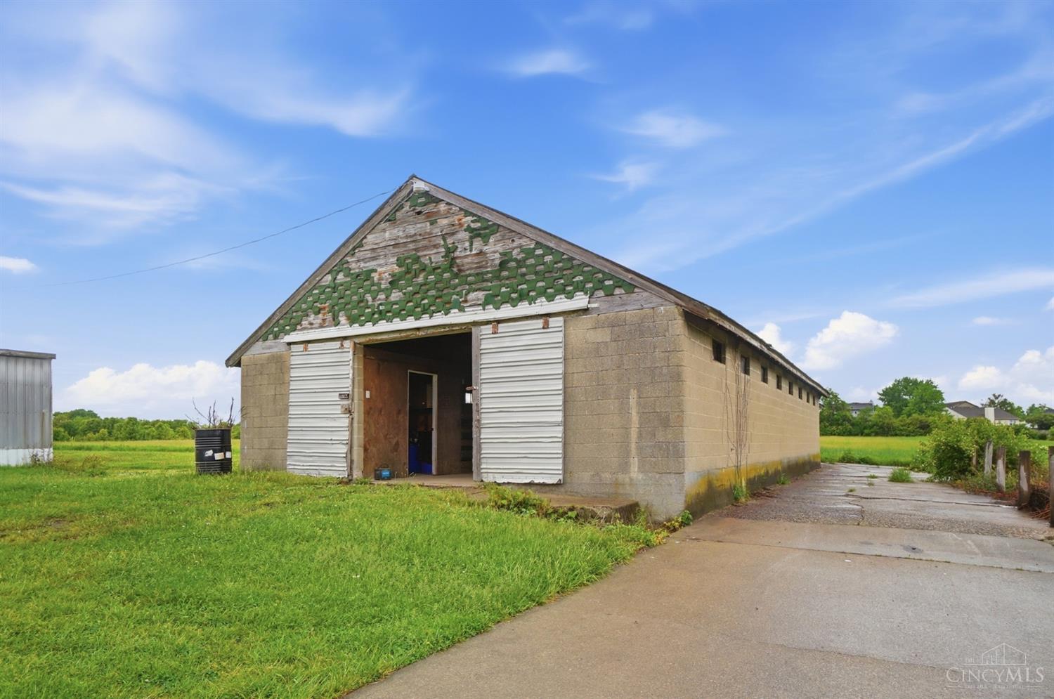 4060 Princeton Road Hamilton, OH 45011 - Photo 48 of 62