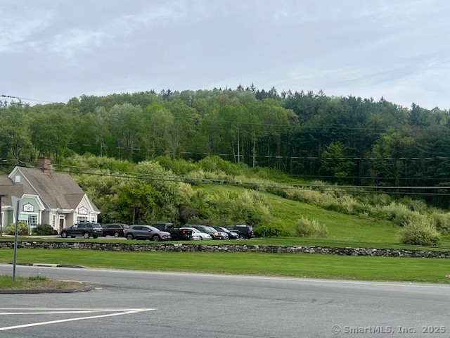 80 Averill Road Pomfret, CT 06259 - Photo 10 of 10 a view of a park