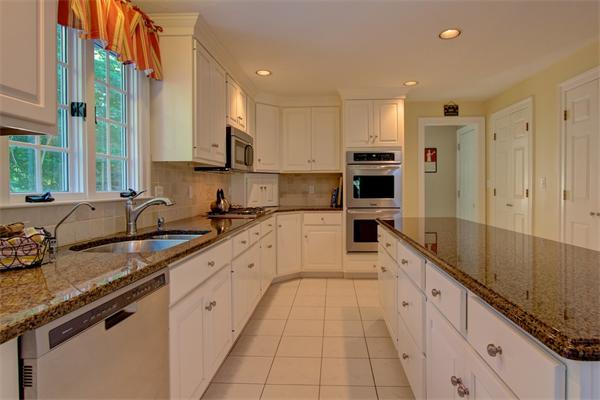 16 Stoney Brook Road Hopkinton, MA 01748 - Photo 5 of 30 Gallery Image 5