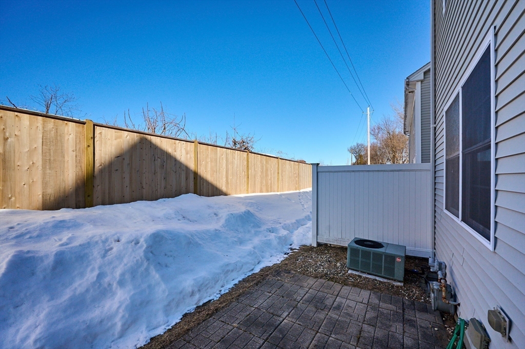 8 Hockanum Road, Unit 10 Northampton, MA 01060 - Photo 22 of 34