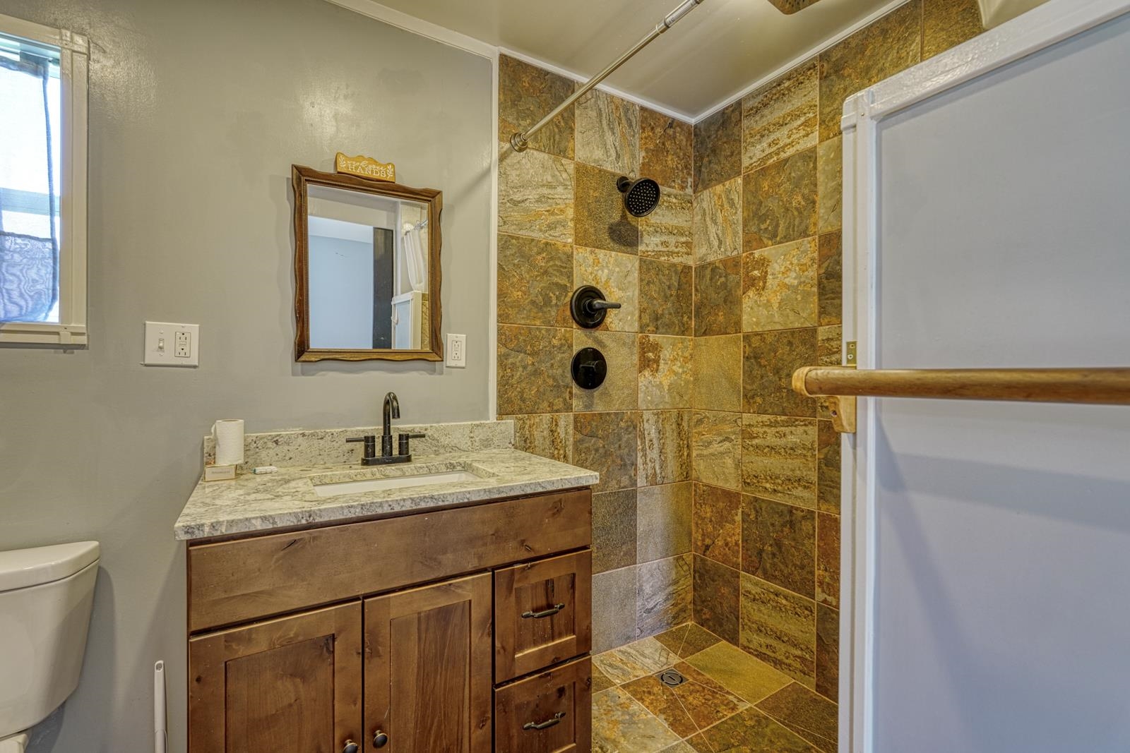203 East South Street Union, SC 29379 - Photo 20 of 47