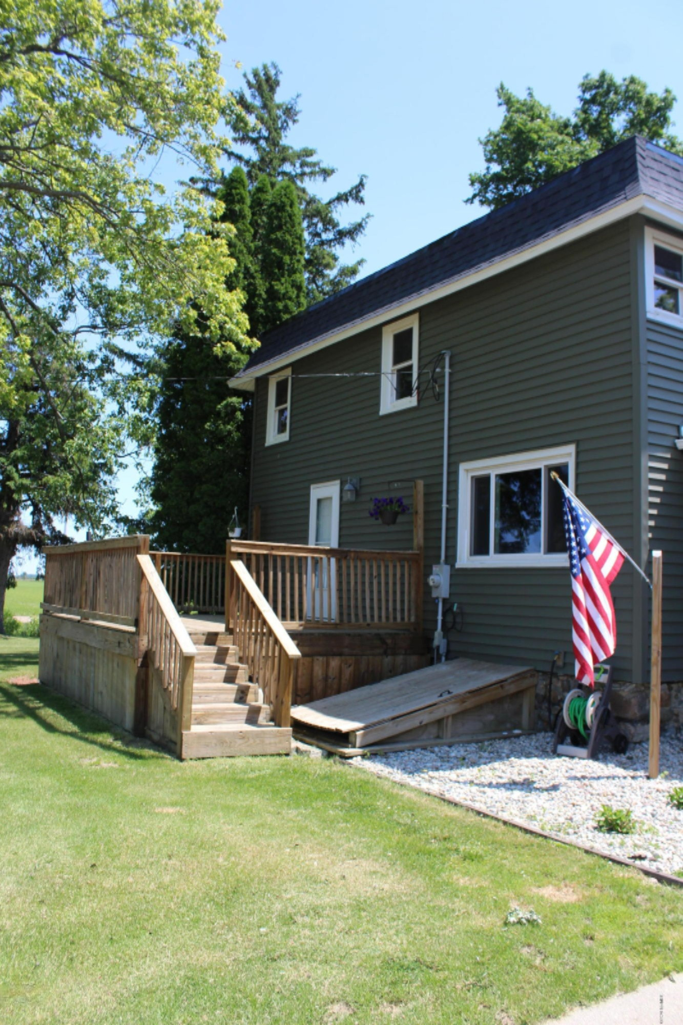 2409 North Ransom Road Breckenridge, MI 48615 - Photo 4 of 35 IMG_7630