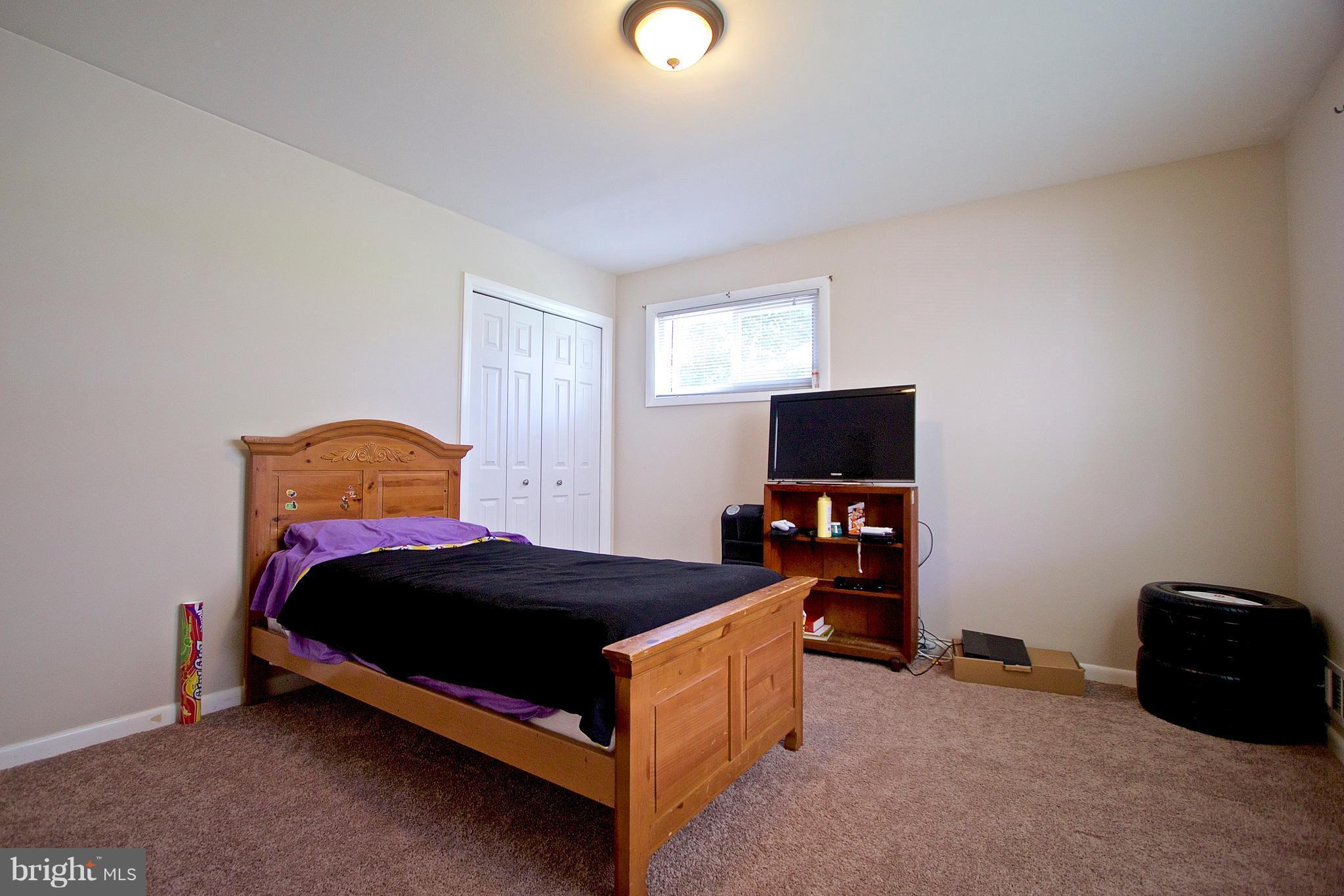 4710 Sharon Road Temple Hills, MD 20748 - Photo 17 of 29 Bedroom