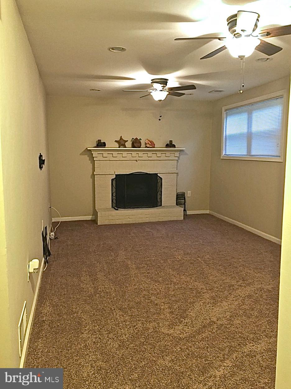 4710 Sharon Road Temple Hills, MD 20748 - Photo 22 of 29 Family Room