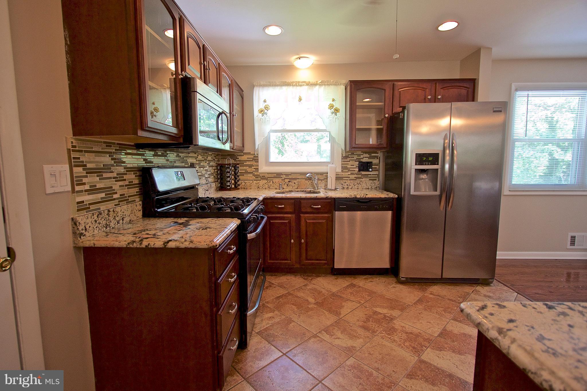4710 Sharon Road Temple Hills, MD 20748 - Photo 8 of 29 Kitchen