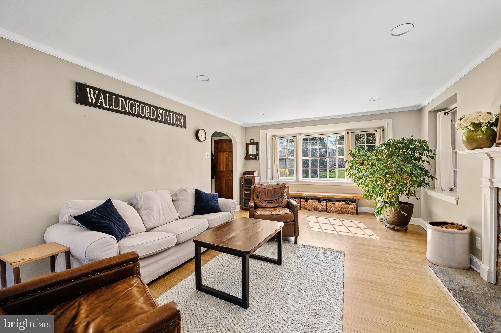 215 East Rose Valley Road Wallingford, PA 19086 - Photo 8 of 37