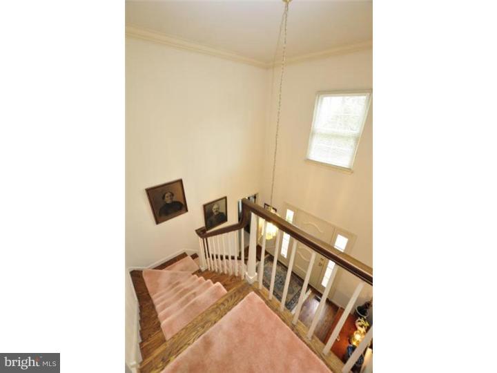 6 Highfield Lane Wayne, PA 19087 - Photo 13 of 22 Hallway
