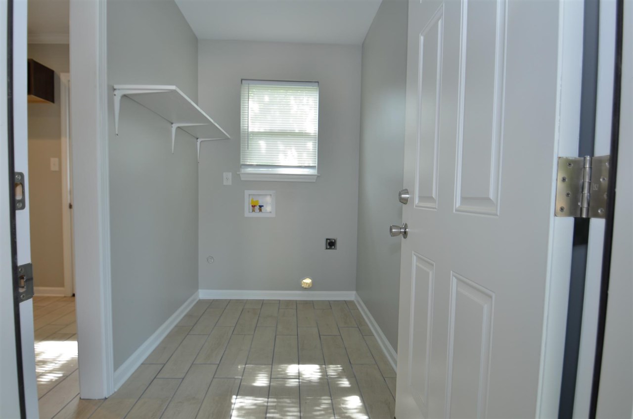 3025 Dearing Road Memphis, TN 38118 - Photo 12 of 20 Gallery Image 12