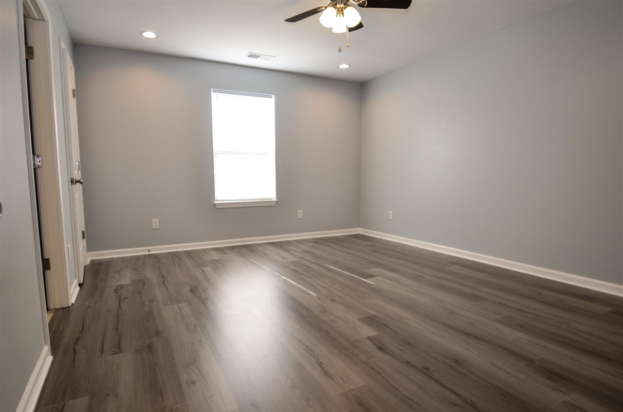 3025 Dearing Road Memphis, TN 38118 - Photo 7 of 20 Gallery Image 7