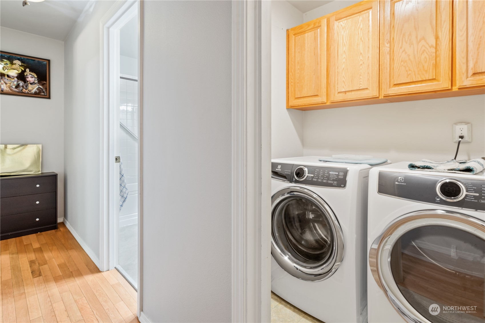 19318 2nd Drive Southeast, Unit B Bothell, WA 98012 - Photo 21 of 28 a utility room with dryer and washer