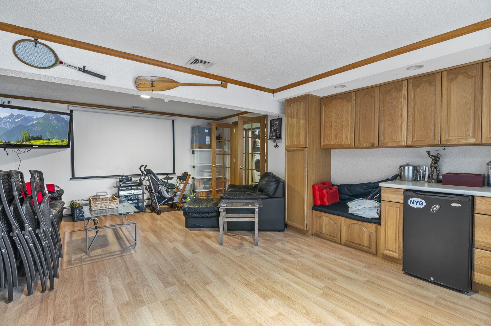260 Front Street Secaucus, NJ 07094 - Photo 7 of 20 Gallery Image 7