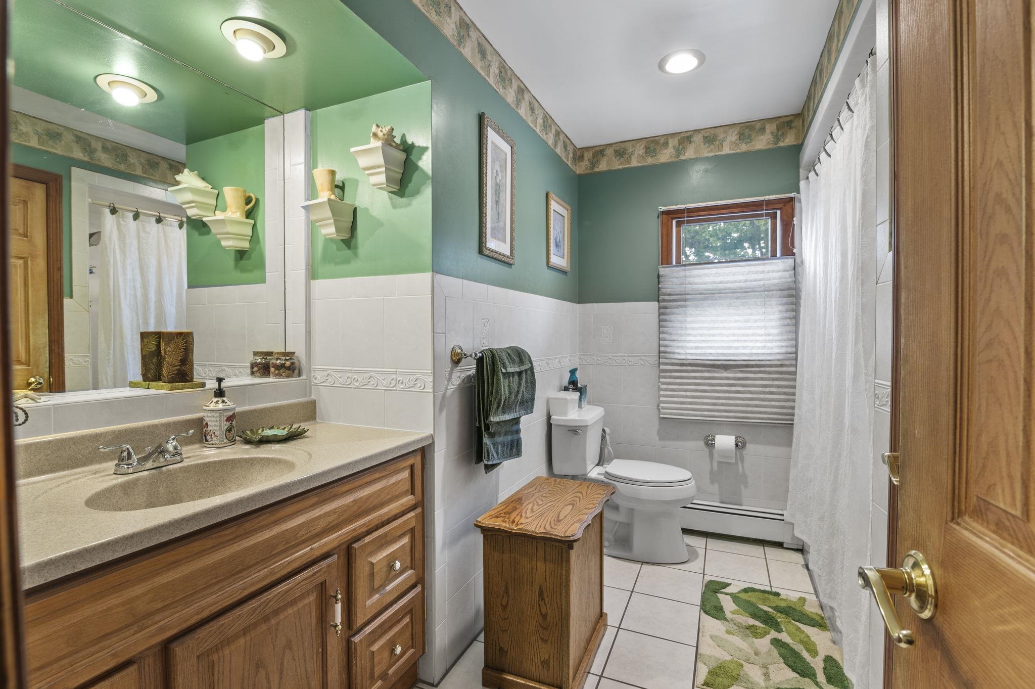 260 Front Street Secaucus, NJ 07094 - Photo 10 of 20 Gallery Image 10
