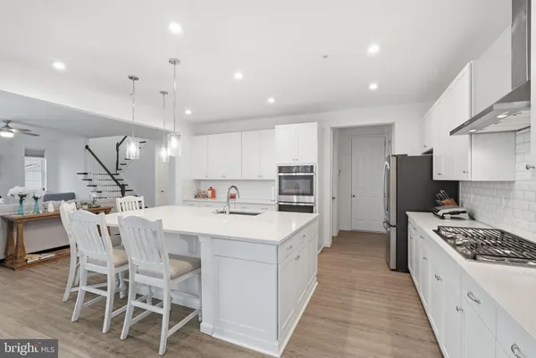 $575,000 | 17438 Fitzhugh Court, Hagerstown, MD 21740