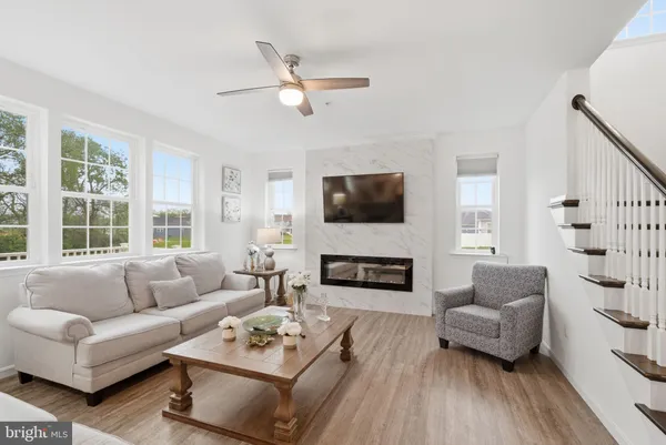 $575,000 | 17438 Fitzhugh Court, Hagerstown, MD 21740