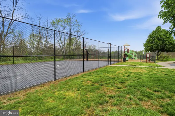 $575,000 | 17438 Fitzhugh Court, Hagerstown, MD 21740