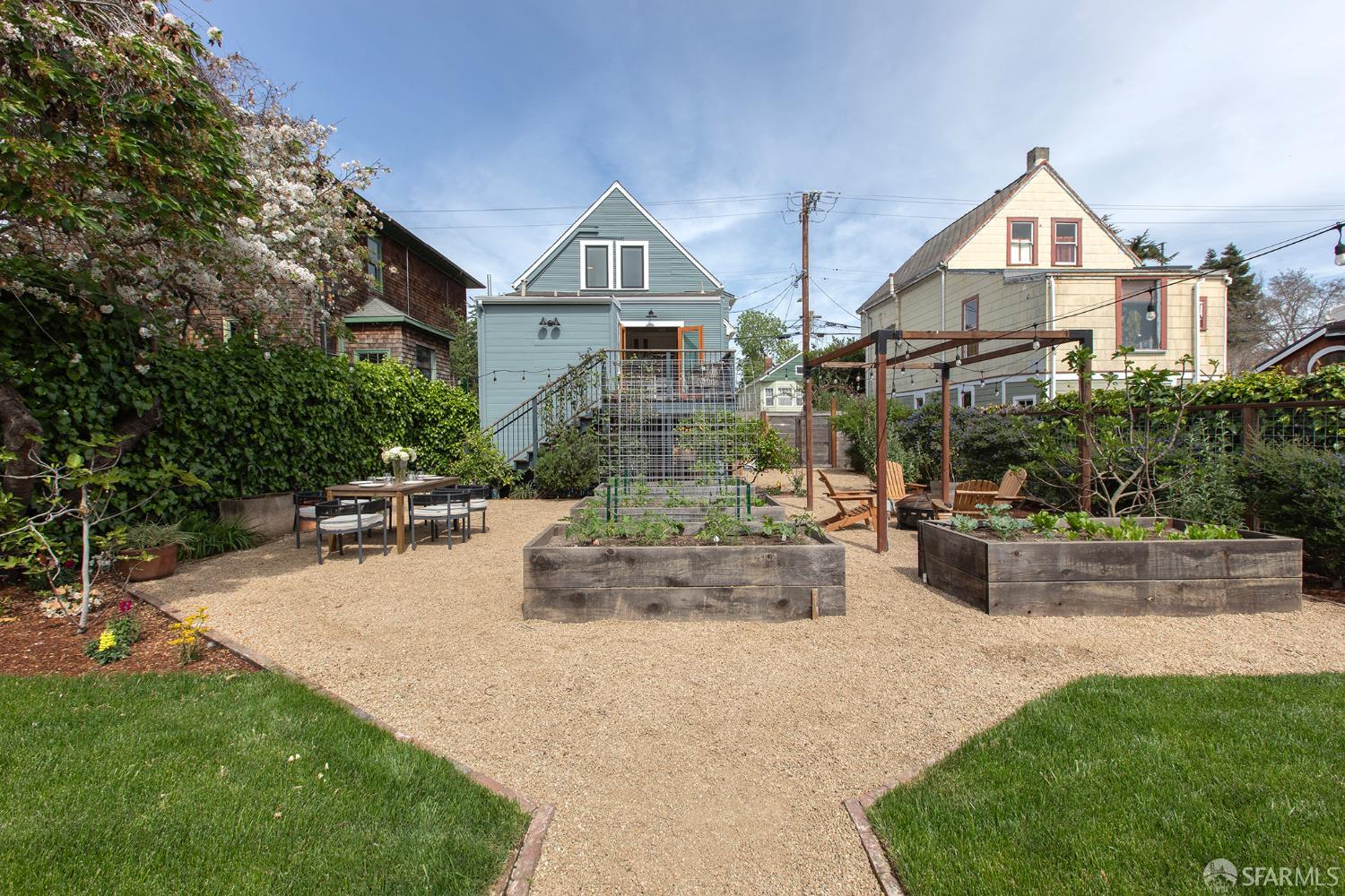 1610 Oregon Street Berkeley, CA 94703 - Photo 57 of 68 a front view of a house with entertaining space