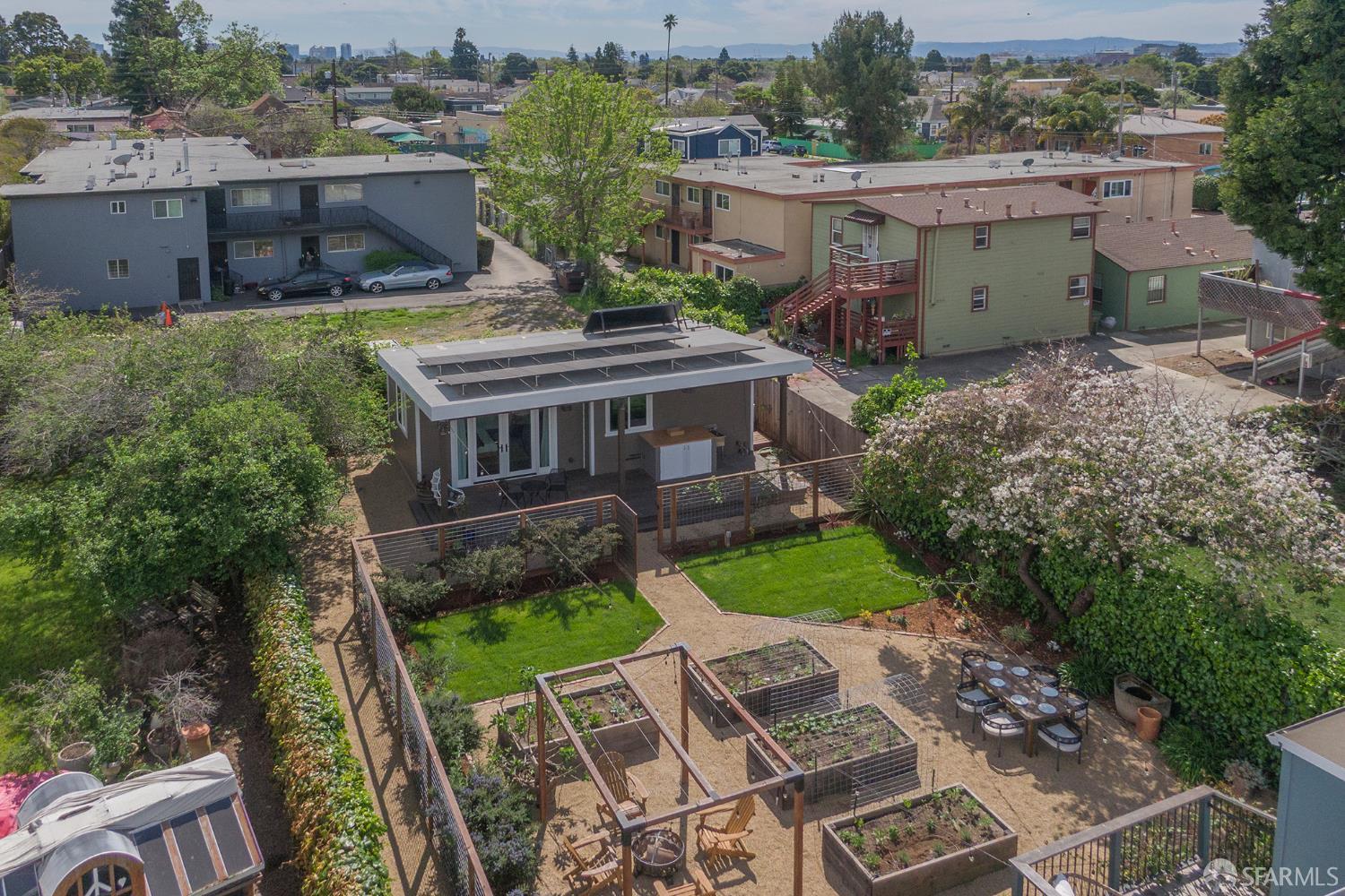 1610 Oregon Street Berkeley, CA 94703 - Photo 61 of 68